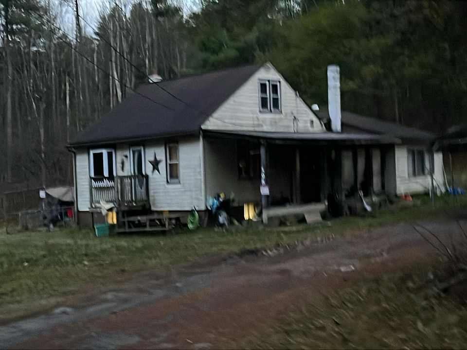 2nd image of 598 Gravel Point Rd