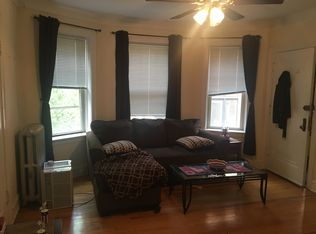 3826 N Janssen Ave APT 1W, Chicago, IL 60613