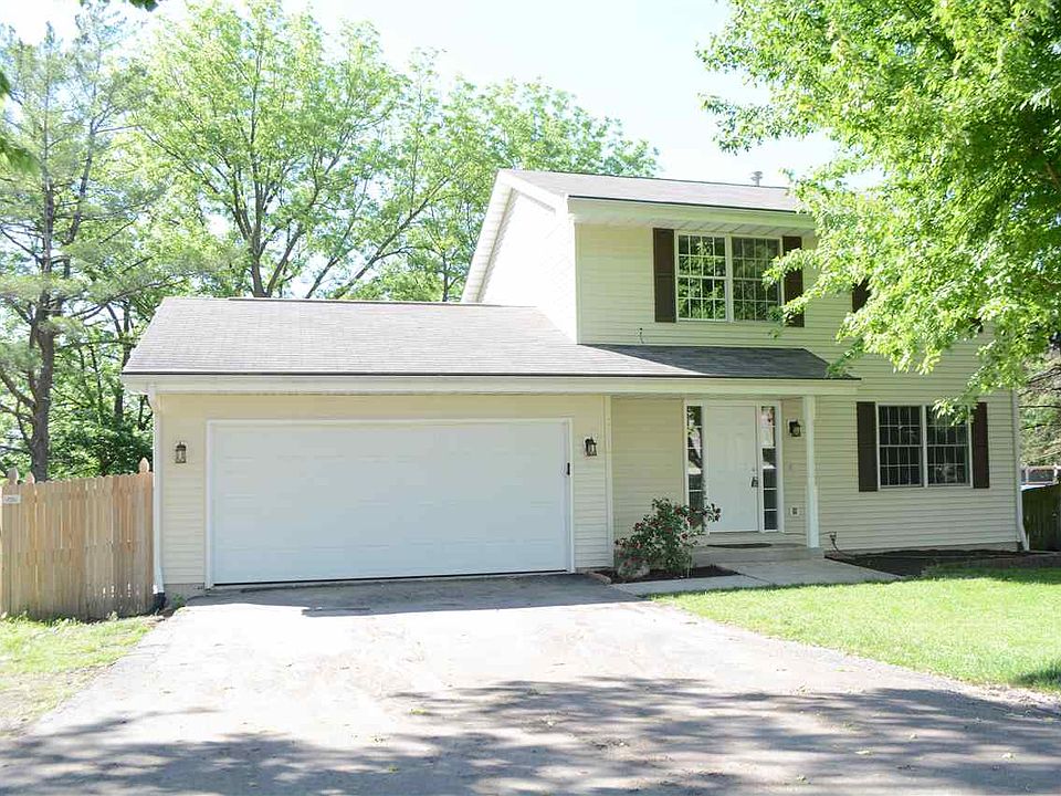 1st image of 3110 Nadine Ave
