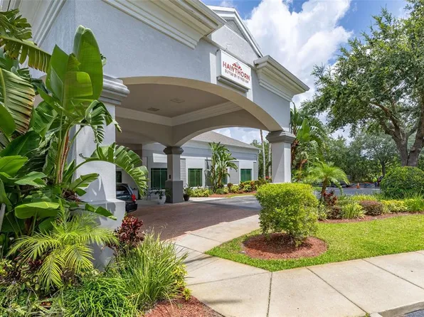 8303 Palm Pkwy #402, Orlando, FL 32836