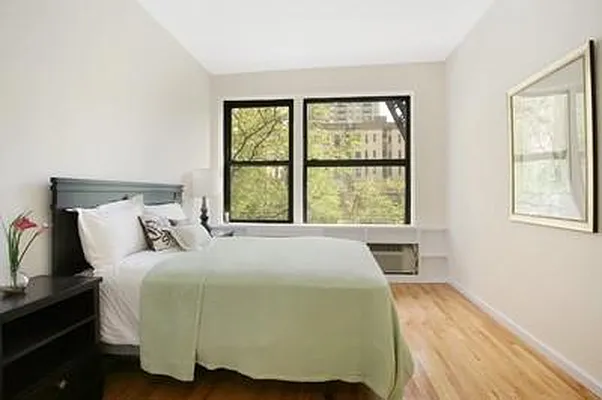 Rented by Town Residential | media 3