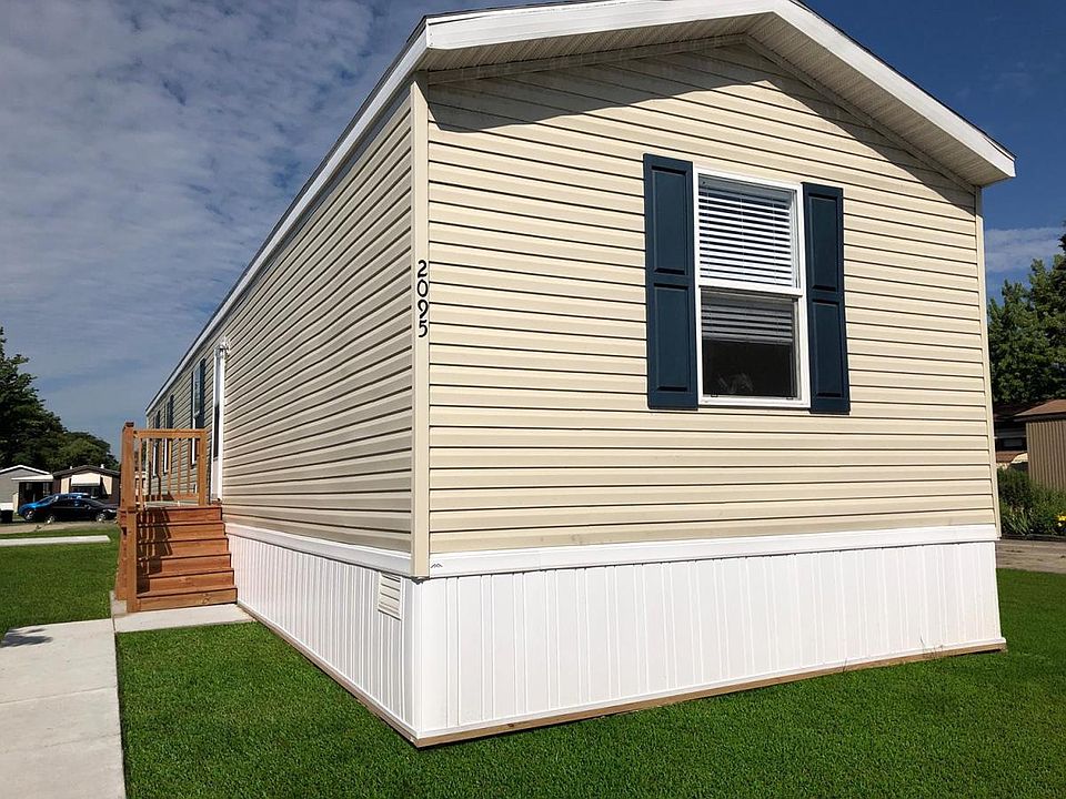 1st image of 2095 Ida Dr #81