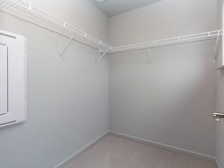 3035 Hydrangea Ln — Photo 16