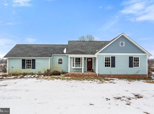 17791 Harmony Church Rd, Hamilton, VA 20158