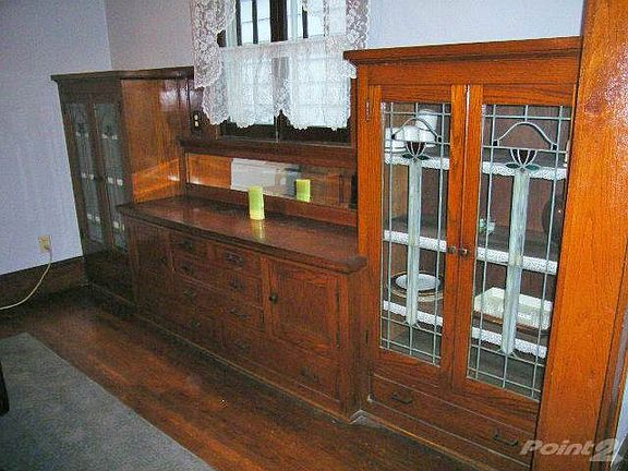 Built-in China Cabinet