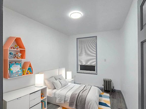 5th image of 38 Bay 8th St #2