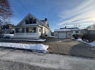 98 Gaylord St, Binghamton, NY 13904