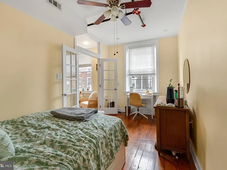 1341 Lombard St #2 — Photo 11