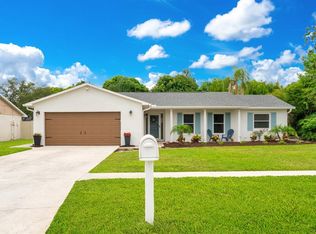 7016 Archwood Dr, Orlando, FL 32819