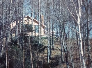 10845 Maple Grove Rd, Charlevoix, MI 49720