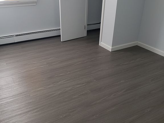 2nd image of 14209 59th Ave Floor 1