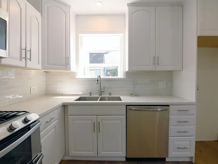 3124 Altura Ave — Photo 6