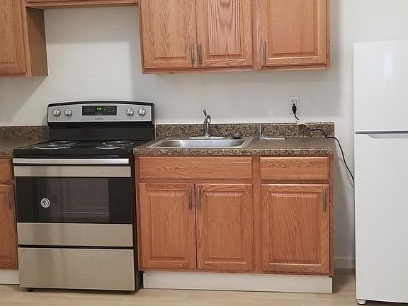 4th image of 3423 N 17th St APT 1