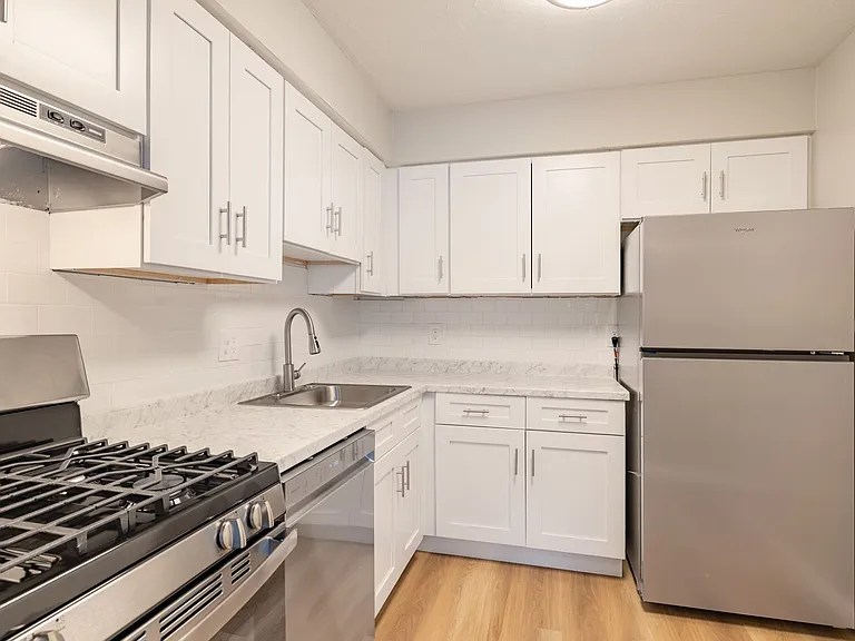 Coppertree Apartments — Photo 53