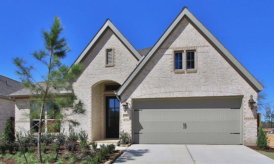 1st image of 8106 Carolina Hawk Dr