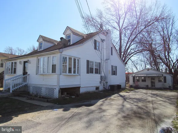 2925 Delaware Ave, Baltimore, MD 21227