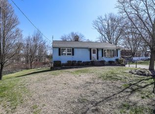 33 Camden St, Dracut, MA 01826