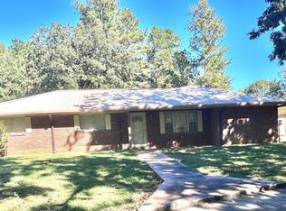 1035 Fortenberry Cir, McComb, MS 39648