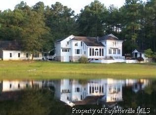3100 Heron Lake Ct, Fayetteville, NC 28306