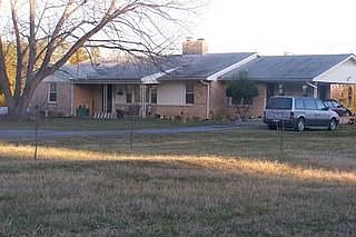 2nd image of 1261 Stony Point Rd