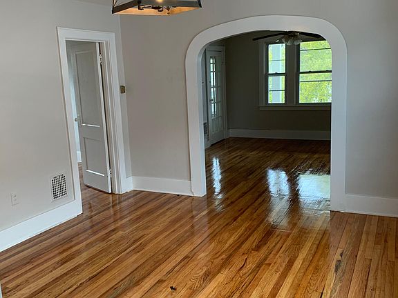 2nd image of 1147 Hammond Ave Floor 2