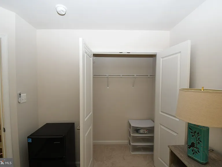 5937 Northwest Dr — Photo 4