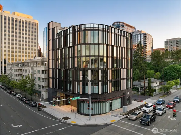 999 110th Avenue NE #301, Bellevue, WA 98004