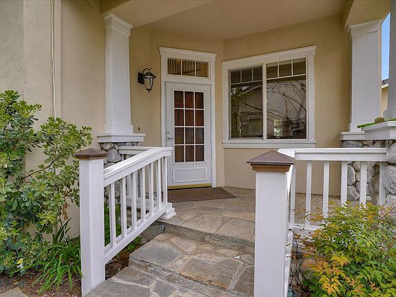 2nd image of 1409 Casablanca Cir