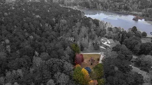 200 Mary Lynn Ln — Photo 46