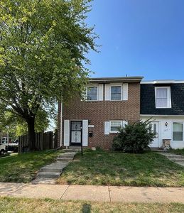 819 S Concord Ct, Sterling, VA, 20164