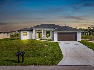2910 24th St W, Lehigh Acres, FL 33971