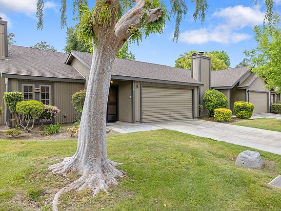 2nd image of 2530 E Tulare Avenue
