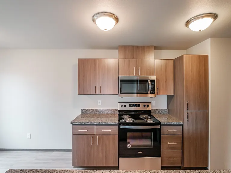 Cherry Glen Apartments — Photo 6