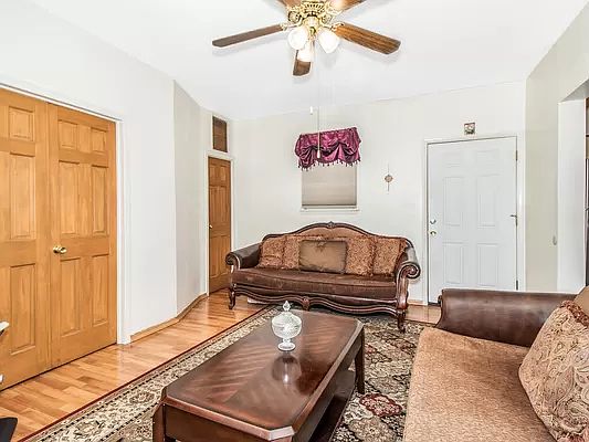 3rd image of 38-14 27th St