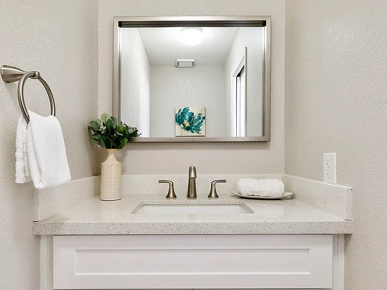 58 W Melody Dr — Photo 43
