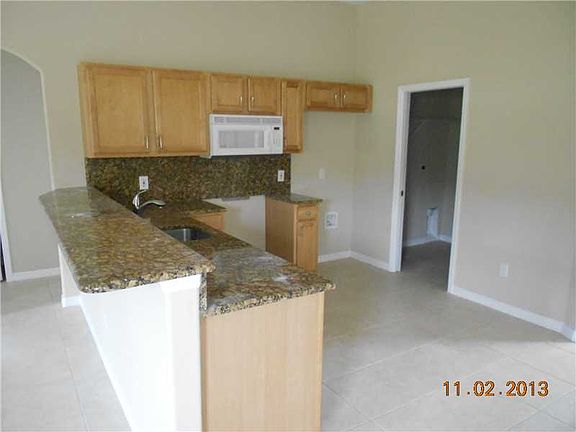 3rd image of 4819 51st Ct