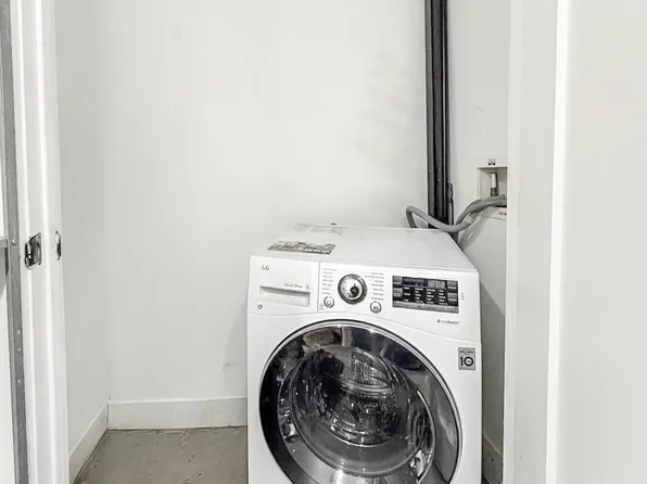 1467 Jefferson Avenue image 4 of 5