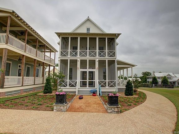 4th image of 16 Firefly Ln