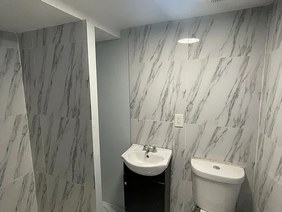 144-146 Brunswick St #1B — photo 4 of 4