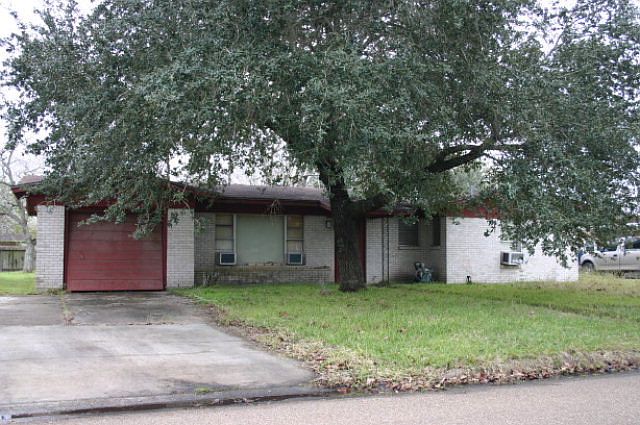 1st image of 2108 McPherson Dr