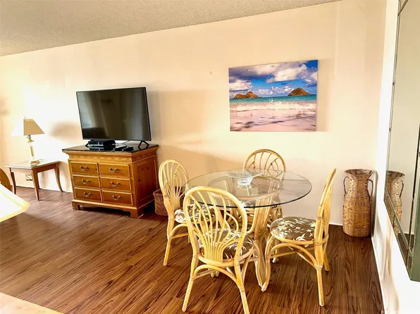 1778 Ala Moana Blvd APT 2507, Honolulu, HI 96815