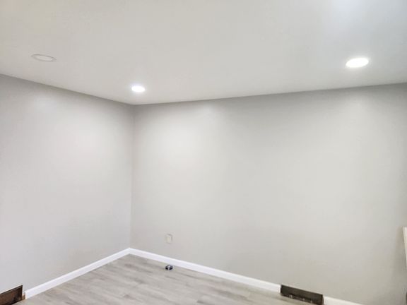 5th image of 6739 Rockdale St