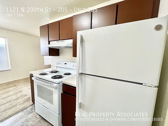 5th image of 1121 N 200th St APT 205