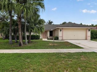 14798 Paddock Dr, Wellington, FL 33414