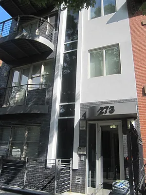 Sold by MNS | media 17