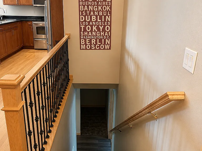 2168 Glen Oaks Dr — Photo 17
