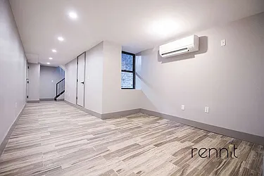 Rented by Rennit Inc.