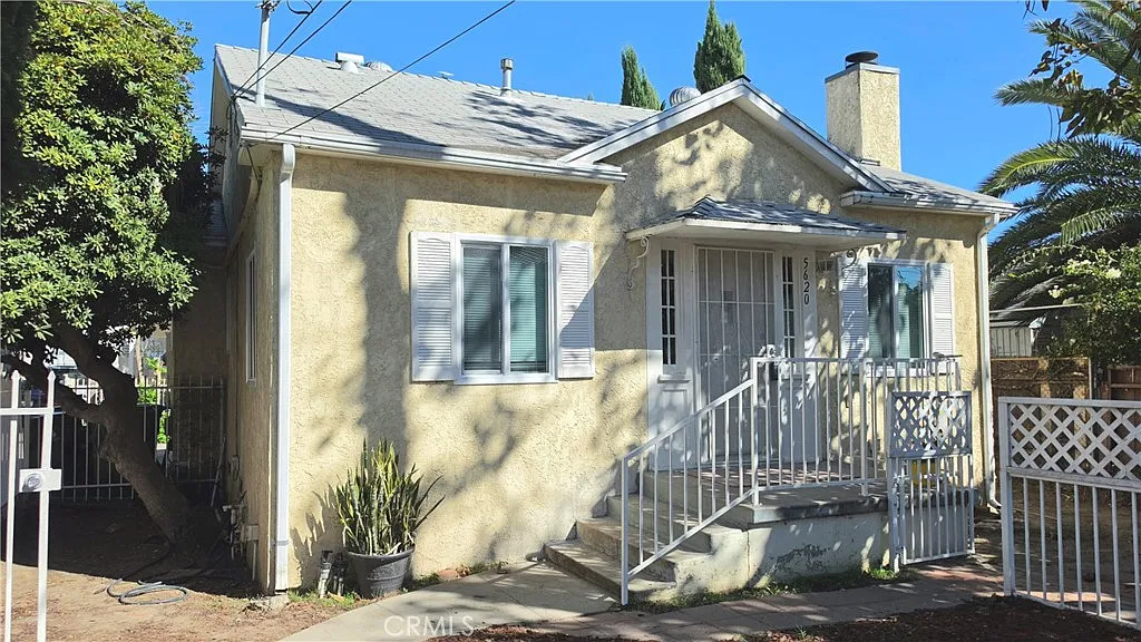 2 bed, 1.5 bath, 850 sqft, $2,950 — Photo 1