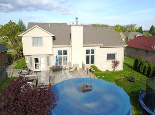 50269 Hillside Dr, Macomb, MI 48044