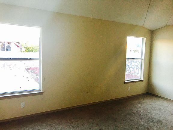4th image of 2816 Bear Rock Pl